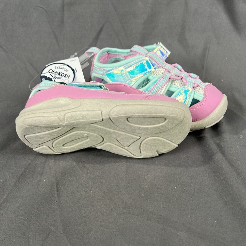 Brand New OshKosh B'Gosh "Everplay" Girl's/Toddler Bump-Toe Sandals. - Picture 7 of 8